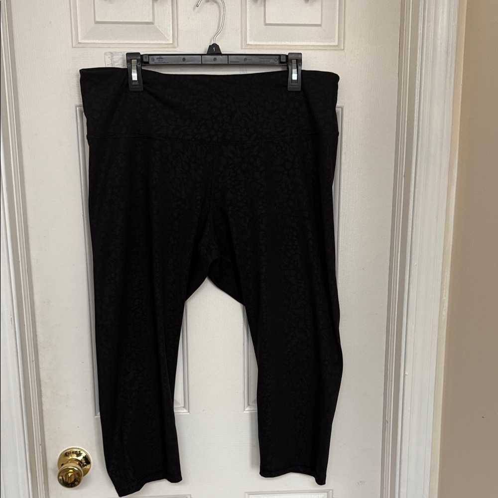 Stylish Black Leopard Print Leggings XXL